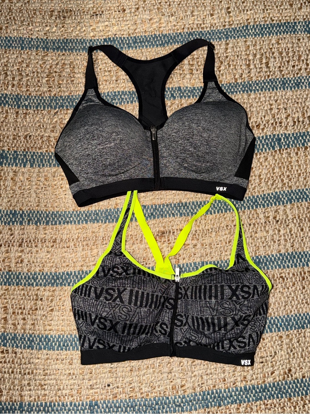 2 Victoria secret bras size Large